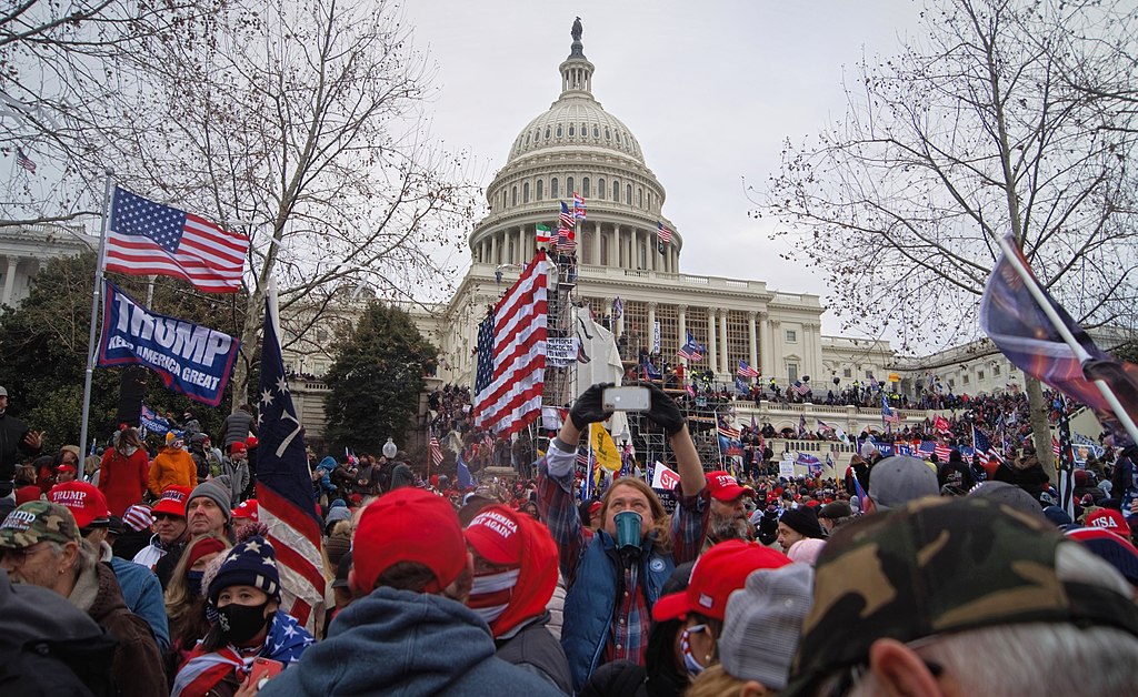 2021_storming_of_the_United_States_Capitol_DSC09254-2_(50820534063)_(retouched)